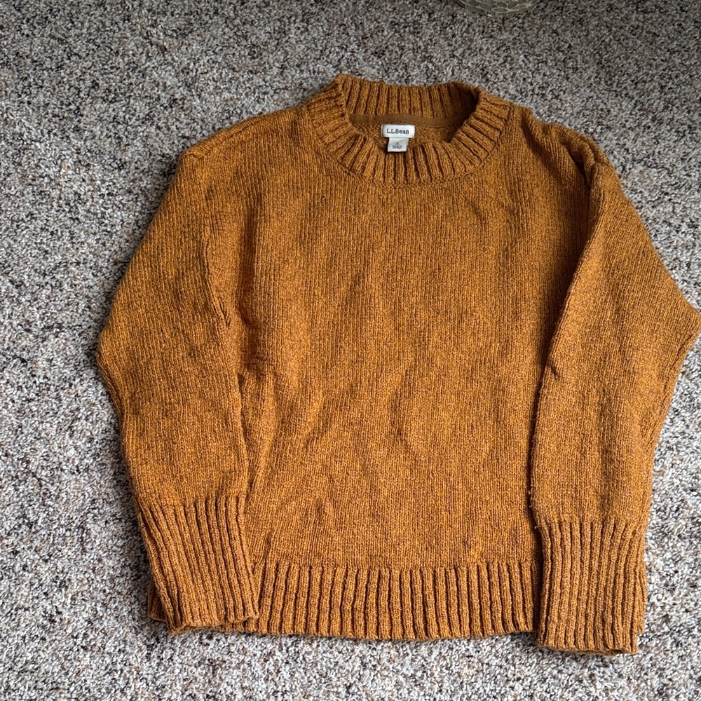 L.L. Bean ladies Crewneck Sweater